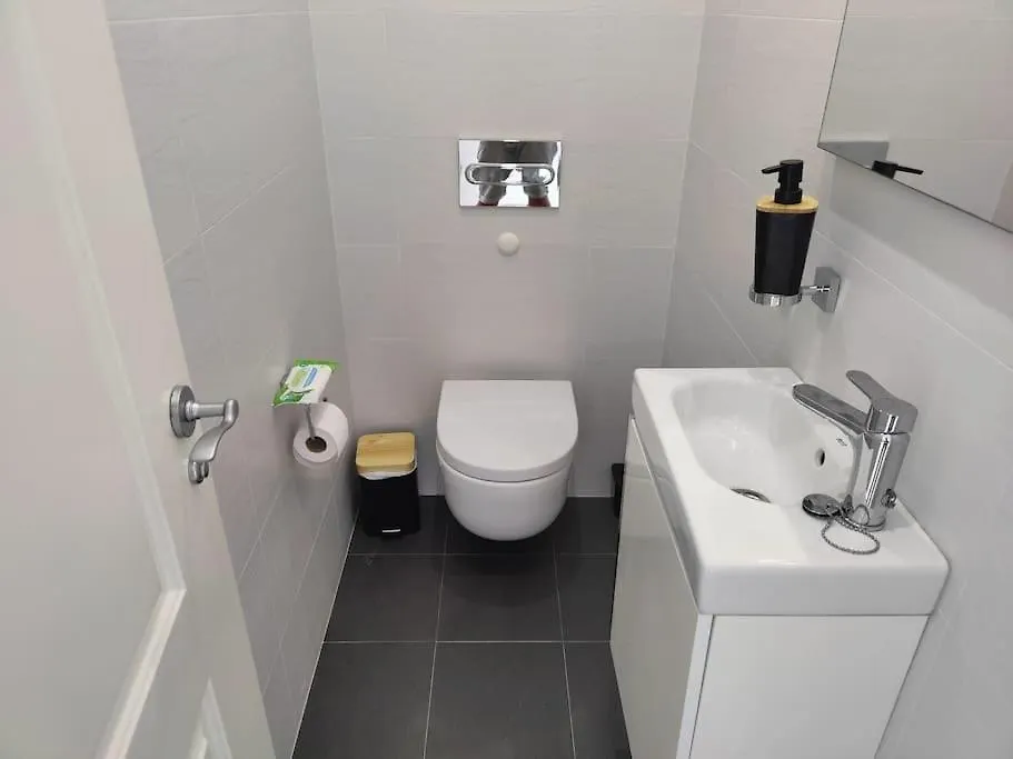 شقة Atico Lujo Con Jacuzzi Privado روكيتاس ذي مار 0*,